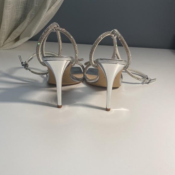Aldo Rhinestone Bow Heels - Picture 5 of 5